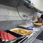 Hotel Minho ao Lado do Novo Hospital Pérola Byington - Reserve 4 noites e pague 3 ou Reserve 3 noites e pague 2 Promoção acima de 4 DiáriasPróximo 25 Março , Brás e Bom Retiro