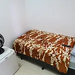 O Albergue Hostel