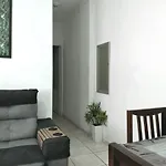 Casa Agradavel, Bairro Tradicional Em Sao Paulo