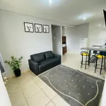 Apartamento Tipo Flat Mobiliado - 01 Quarto, Sala Cozinha - Zn Sp - Cod 04
