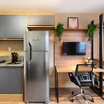 120 Lindo Studio Com Piscina - Bras