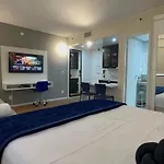 Flat Av. Ibirapuera 2534 C/ Estacionamento Uh1301