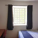 Suite Com Banheiro Super Espacosa