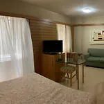Flat Na Rua Bela Cintra