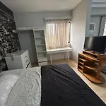 Qi Intelligence Flat