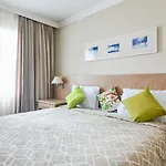 Star Room - Brooklin Flat