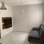 Apartamento Bem Localizado!