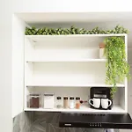 Predio Central Com Apartamentos Reformados