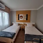Flat Nobil Em Frente Ao Aeroporto Congonhas Gratis Garagem 914