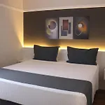Ninety Hotel
