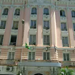 Reinales Plaza Hotel