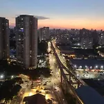 Apto Ao Lado Do Metro De Sp