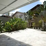 Charmosa Casa 4 Suites No Jd Europa