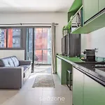 Belo Studio 270M Do Metro Oscar Freire Coe0406