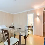 Phoenix Suite - Berrini Flat