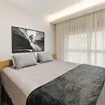 Apartamento Sensacional Novissimo 67 Mts E 2 Quartos, Para Ate 6 Pessoas