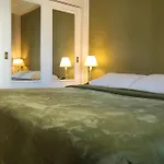 Av Jandira 501 Moema Ap 302