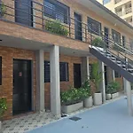 Hospedagem Ao Lado Do Aeroporto,Campo Belo
