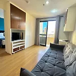 Flat Itaim Bibi Reformado C Ar Condicionado Uh2702
