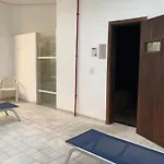 Quarto Em Hotel Na Rua Gomes De Carvalho