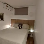 Charmosa Casa De Vila Proxima Ao Metro