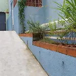 Charmosa Casa De Vila Proxima Ao Metro