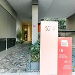Studio Metro Liberdade - C/ Vaga, Ar E Piscina