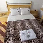 Hotel Lado Leste