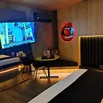 Motel Studio A