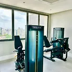 Studio Em Condominio De Luxo-Ar Condicinado-Perto Do Aeroporto-Parque Ibirapuera-Metro-Aacd-Medplex-Casv