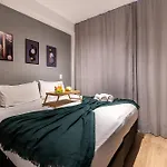 Nik Vila Mariana