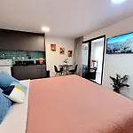 Apartamento Charmoso Em Pinheiros 250 Metros Da Estacao Oscar Freire Hospital Das Clinicas Nubank Incor Paulista