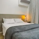 Apartment In Sao Paulo - 100M Metro Saude, Green Loadd