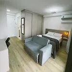 Apartment In Sao Paulo - 100M Metro Saude, Green Loadd
