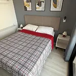 Studio Novo No Centro, Em Frente Ao Metro