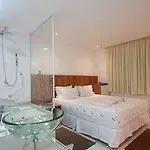 Delirius Motel (Adults Only)