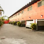 Motel Mambo - Adults Only