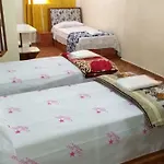Gold Star Hotel