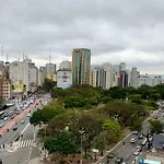 Saint Lawrence - 30M Metro Paraiso