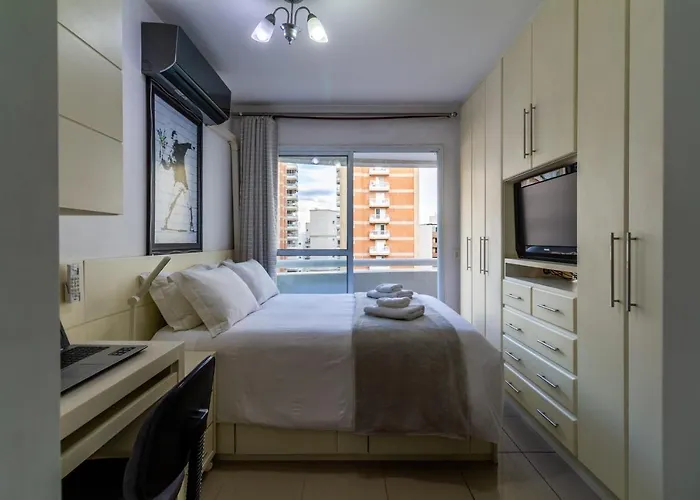 Bhomy Perdizes Com Sacada E Vista C1101