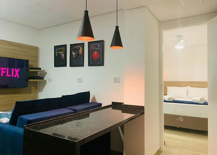 Studio 84b Morumbi (7 min. Hosp. Einstein)