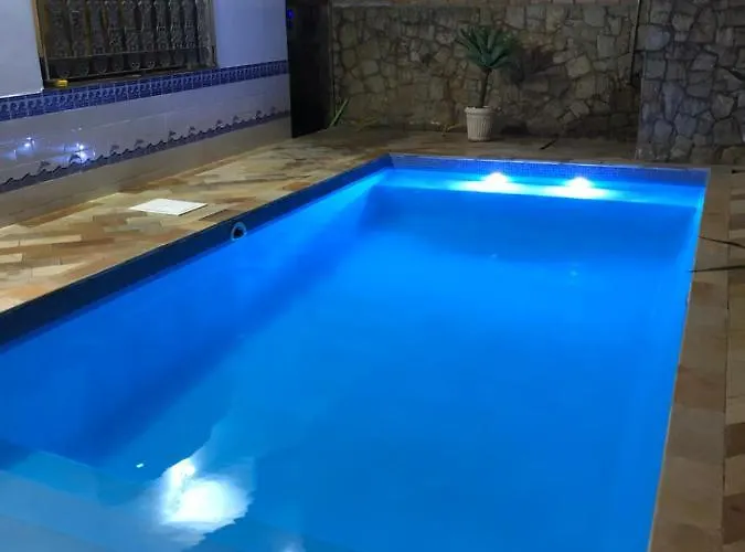Casa Espetacular Com Piscina Para Grupos - Glamour E Lazer