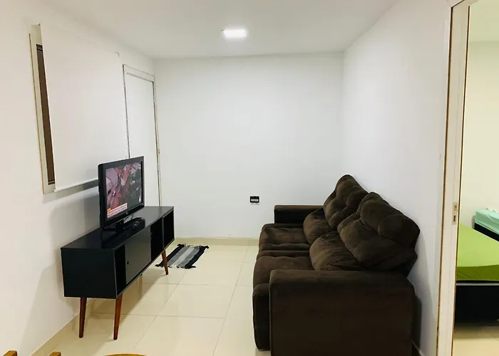 Apartamento No Tremembe 2 Dormitorios. Apt 13