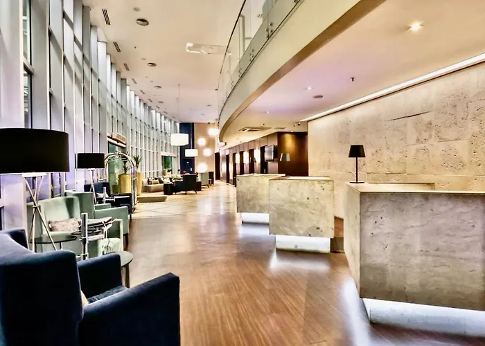 Vila Olimpia Suites Inside Radisson Hotel