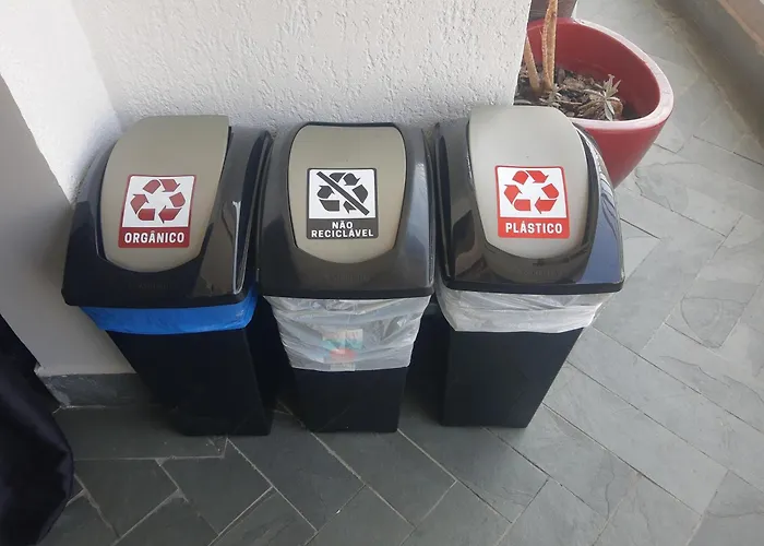 Ape Republica A Uma Quadra Do Metro