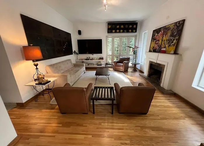 Charmosa Casa 4 Suites No Jd Europa