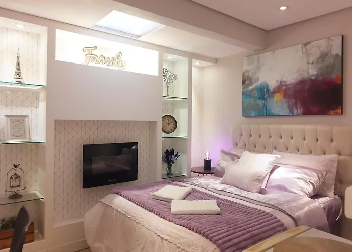 Live House Boutique Hotels