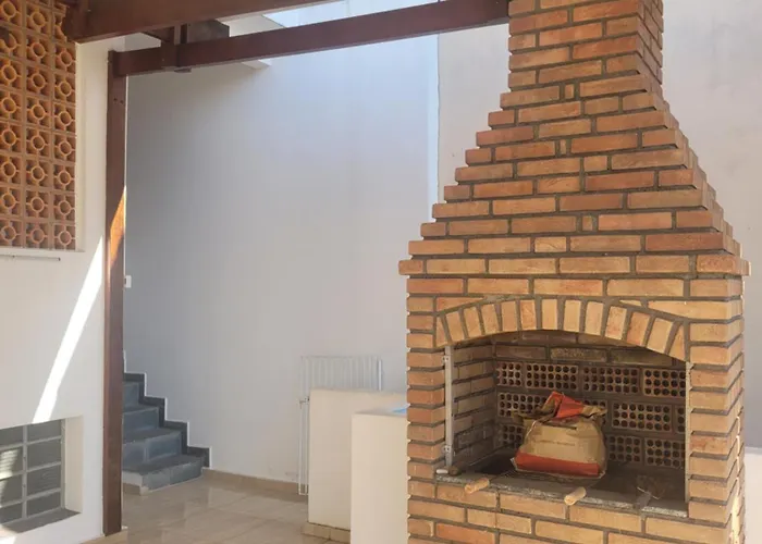 Quarto Disponivel Em Sobrado