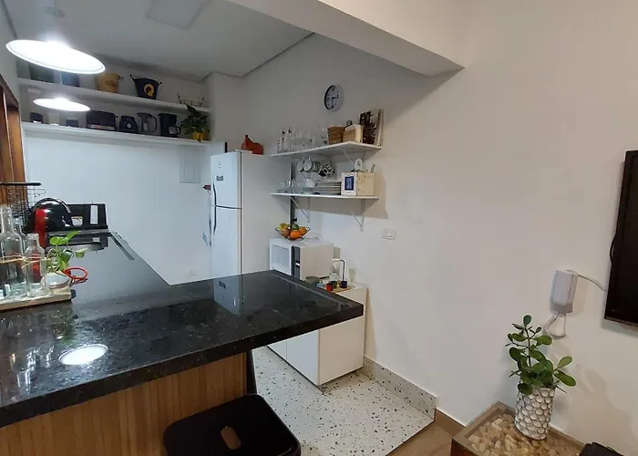 Charmosa Casa De Vila Proxima Ao Metro