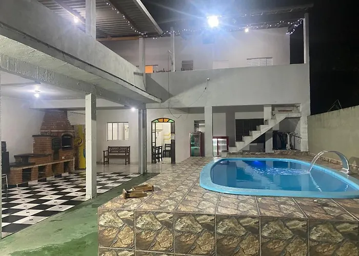 Otima Casa Com Piscina Em Praia Grande